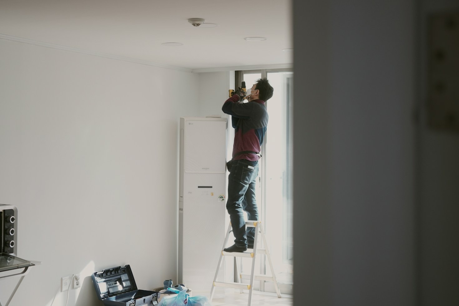 Simple Ways Homeowners Can Improve Indoor Air Quality Today